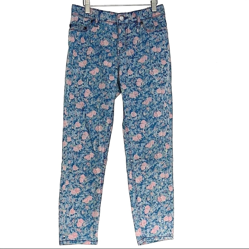 Mid-rise medium washed pink floral print jeans - Blue